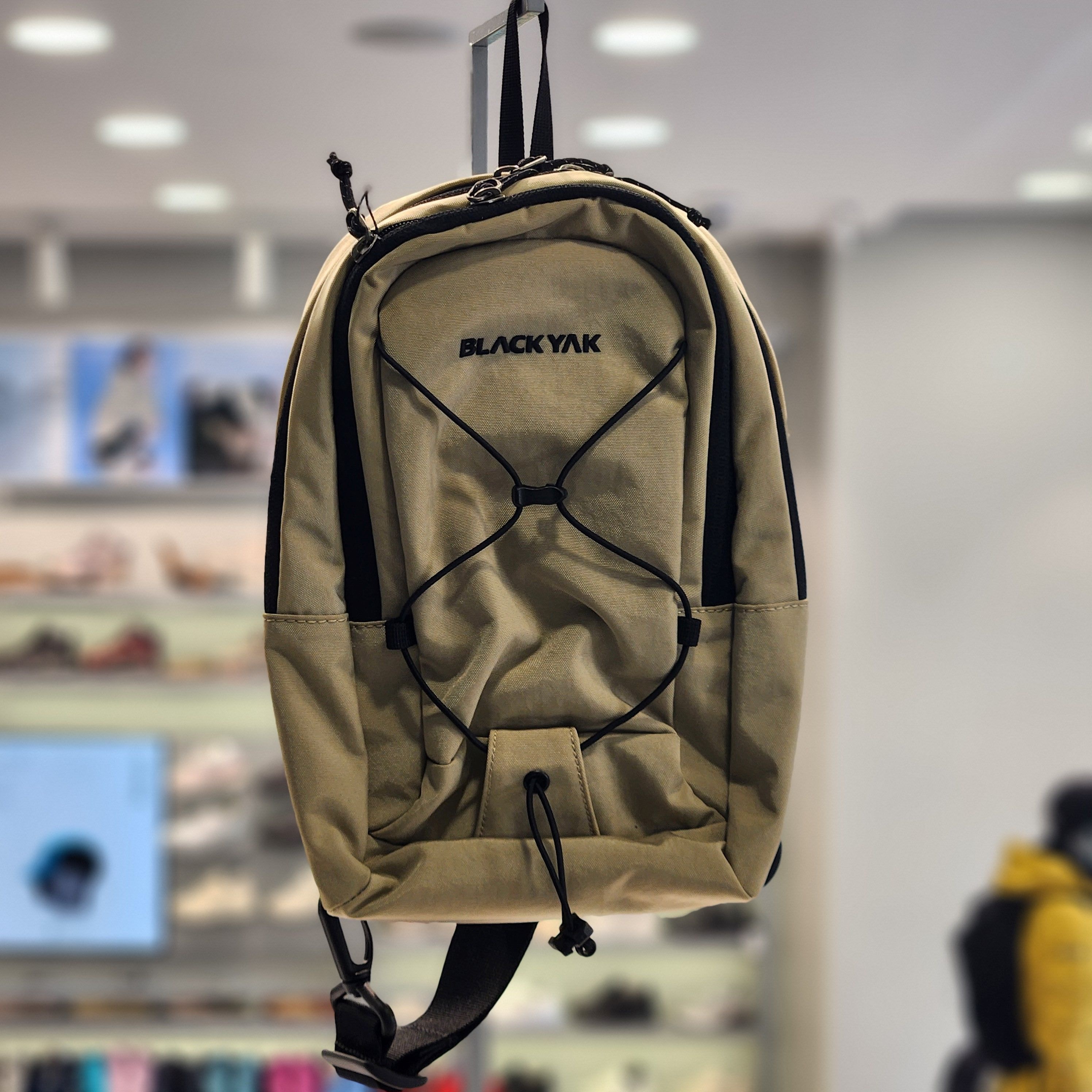 블랙야크 할인가+10%할인 이벤트!! [블랙야크] 실사 트래블슬링백A BEIGE / 2BYABX4911BE