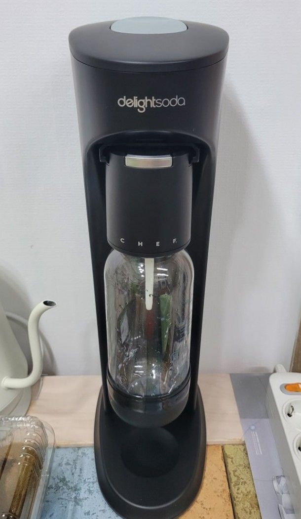 딜라이트소다 셰프 탄산수제조기 (블랙)