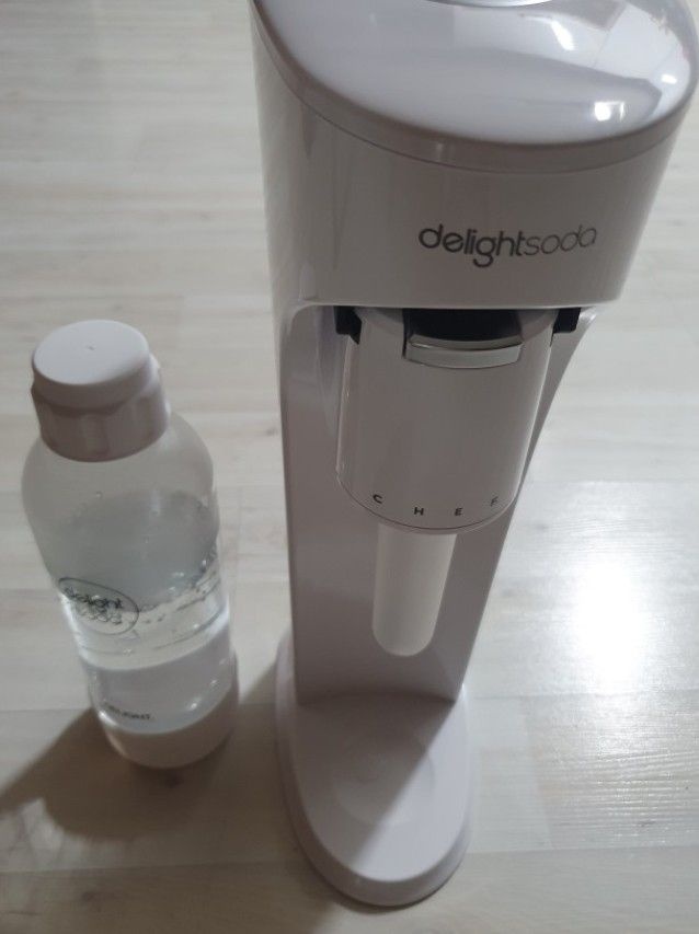 딜라이트소다 셰프 탄산수제조기 (화이트)