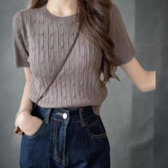 여성 라운드넥 반팔 니트 클래식 디자인 소프트웨어