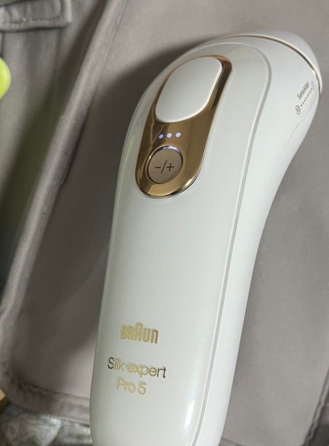 브라운 실크 엑스퍼트 프로 IPL 레이저 제모기 의료기기 PL5257