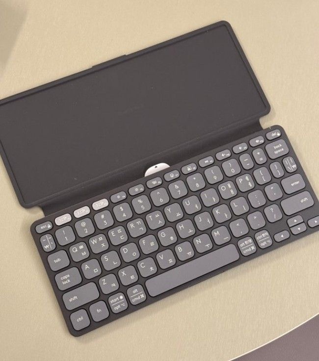 로지텍코리아 키즈투고2 Keys-to-go 2 무선 키보드 (그래파이트 팬터그래프)