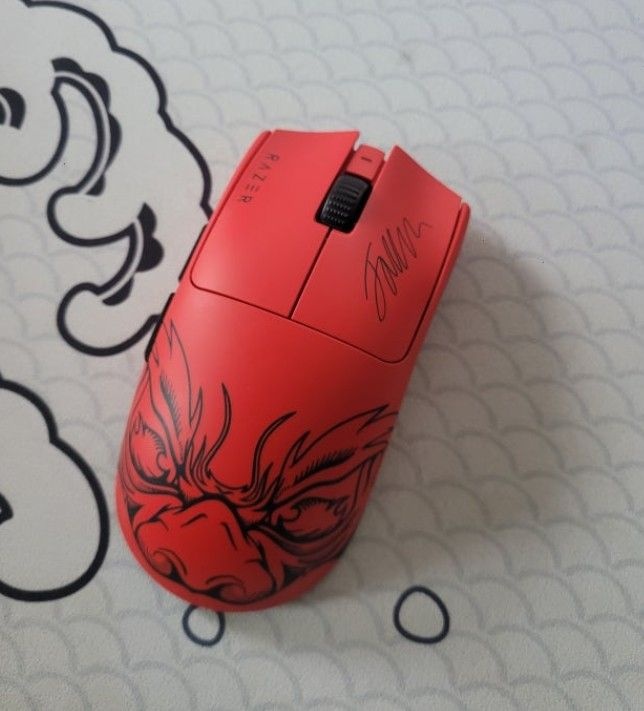 레이저 바이퍼 V3 PRO 무선 게이밍마우스 바브삼 (페이커에디션 레드)