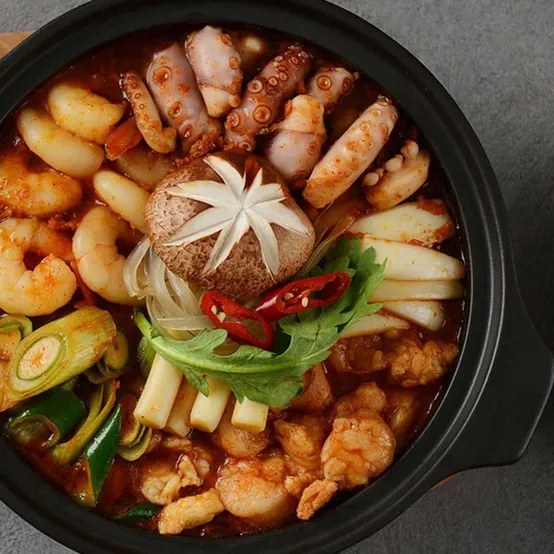 부산 명물의 그 맛 당일도축 한우곱창 낙곱새 밀키트 2인분