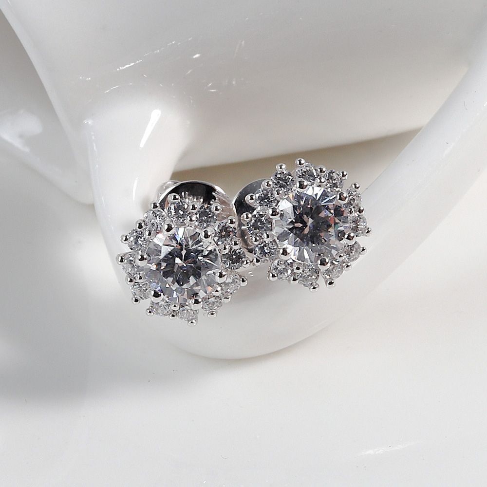 3부 다이아 18K 귀걸이 천연 GIA 플로라 결혼 기념일 선물 프로포즈 명품 고급