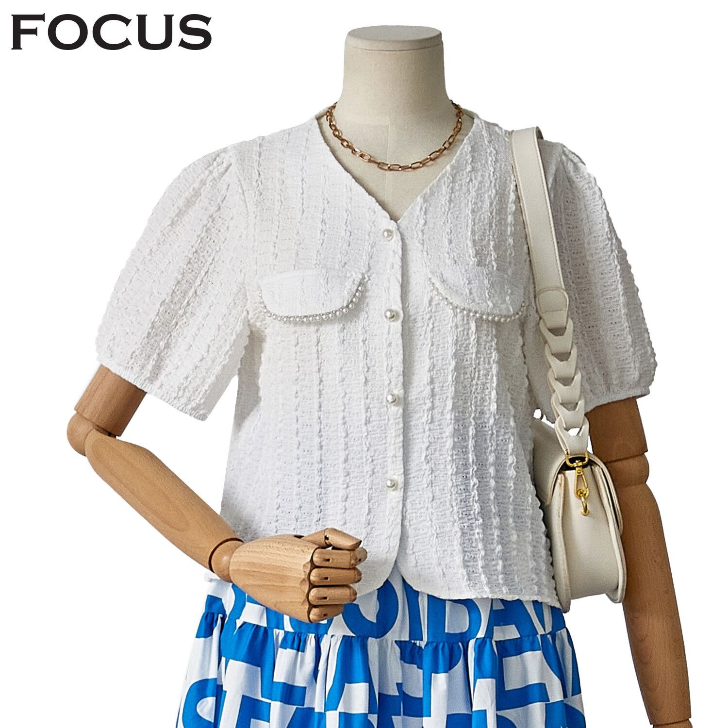 포커스 [모다아울렛][포커스]진주 포켓 반팔 블라우스 FM3E7BL0471_JK 전주김제점