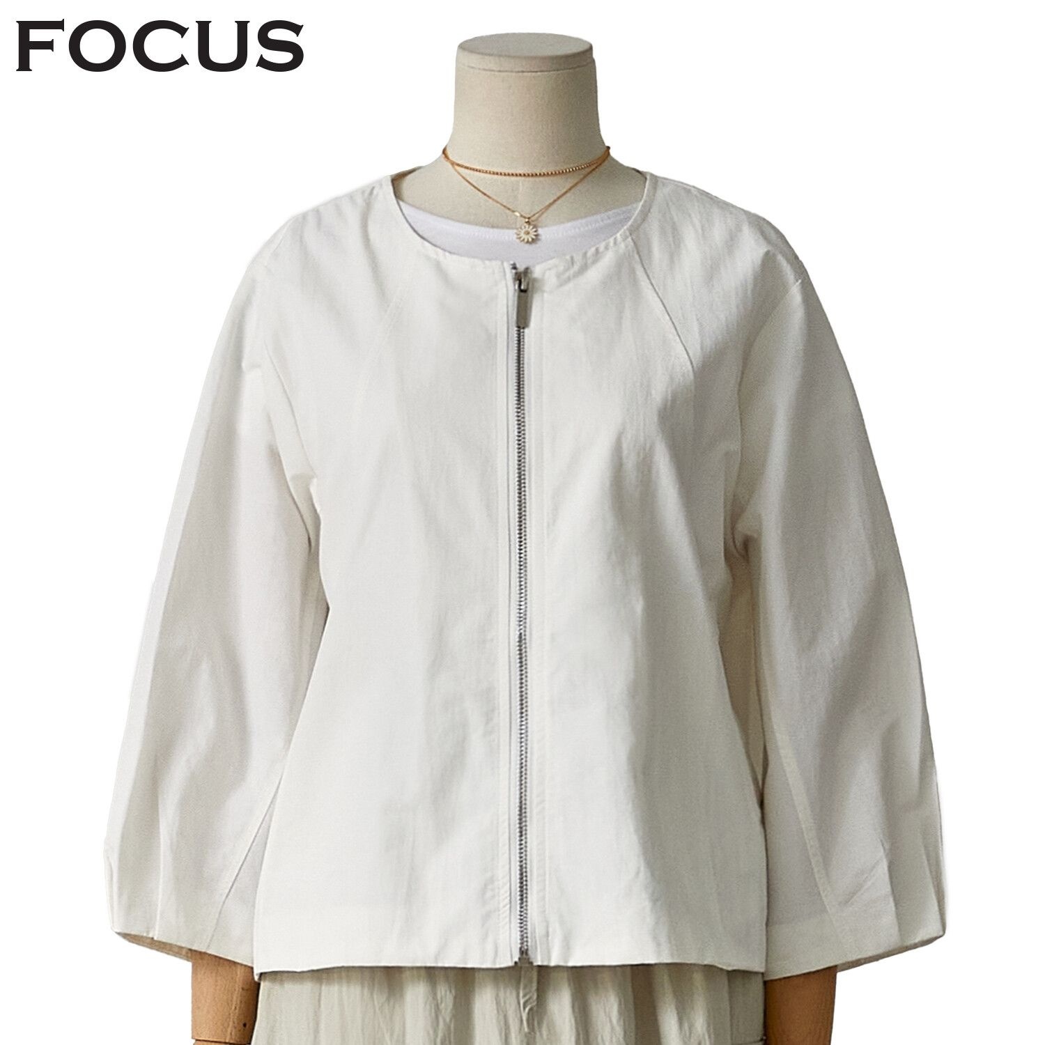 포커스 [모다아울렛][포커스]노카라 사이드 절개 점퍼 FM3E7JP0377_JK 전주김제점