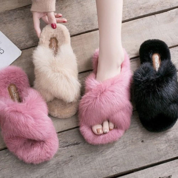 [패션플러스][다잇템]여자 3컬러 비비드 소프트 털 퍼 겨울 슬리퍼