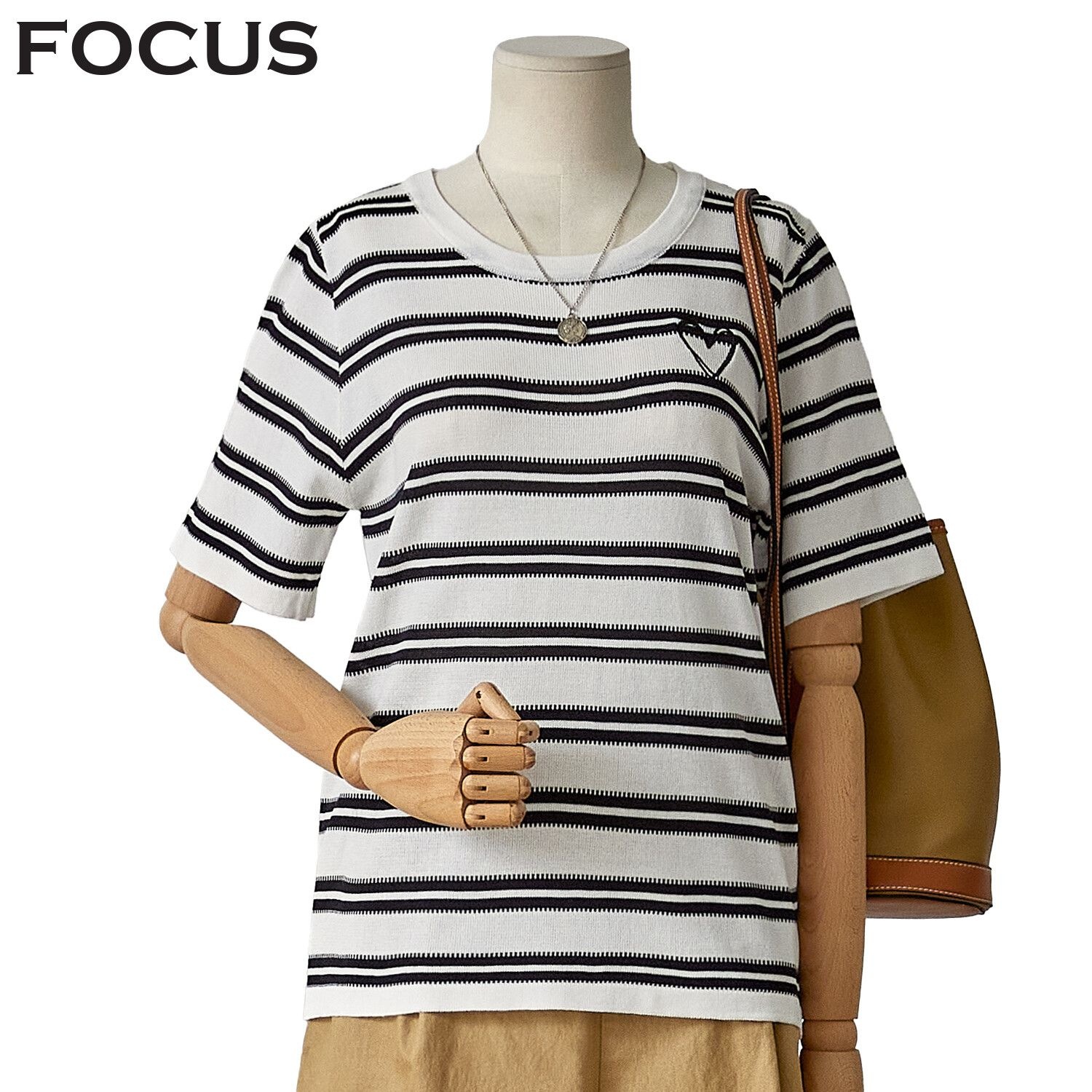 포커스 [모다아울렛][포커스]스트라이프 하트 포인트 니트 FM3E7KT3010_JK 전주김제점