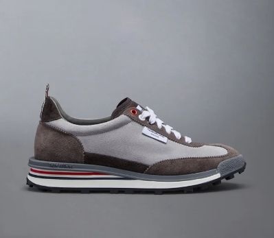 [롯데백화점] 스니커바 [톰브라운] 스니커즈 스웨이드 테크 러너 (FFD054A-03050) 7XTMN6SN301 LE1220578007