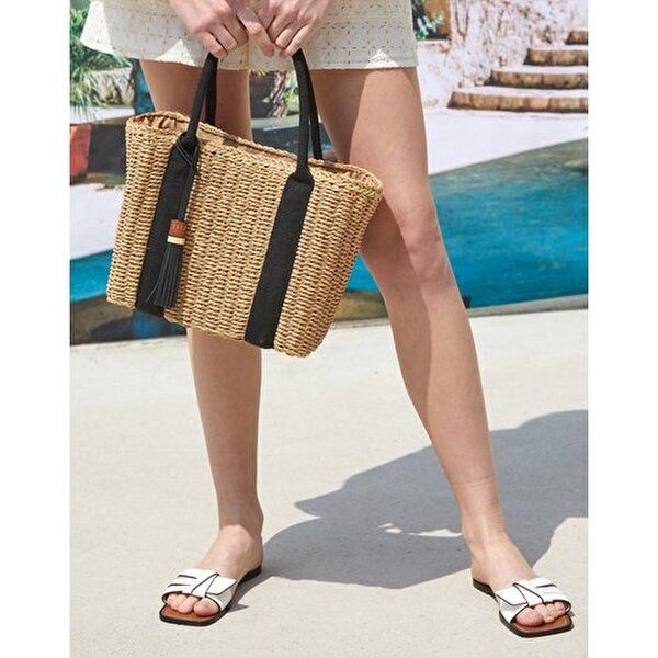 닥스 [닥스]닥스 액세서리 [서머시즌오프][SUMMER HOLIDAYS] 베이지 타슬장식 라탄백  (DCBA5E991I2)