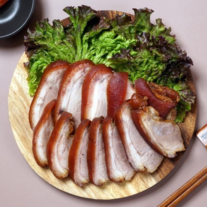 춘복상회협력업체 뼈없는 순살 족발 300g + 새요미 무뼈족발 돼지족발 뼈없는족발 맛있는족발 냉동족발 캠핑족발