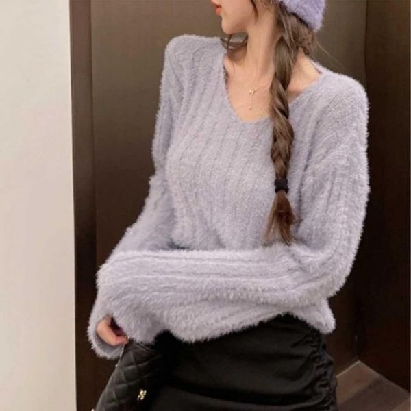 [하프클럽]레이디 여행 스타일링 주말데일리룩 나들이 오버핏 오버 실루엣 브이라인 뜨개탑 코디루즈핏 여리여