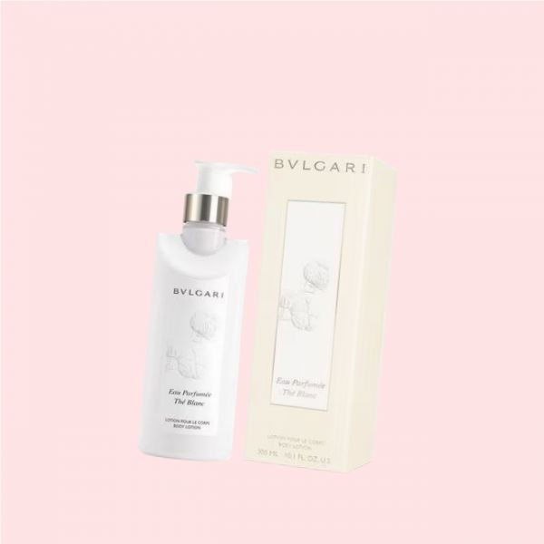 불가리 오 파퓨메 떼 블랑 바디 로션 300ML 4164468