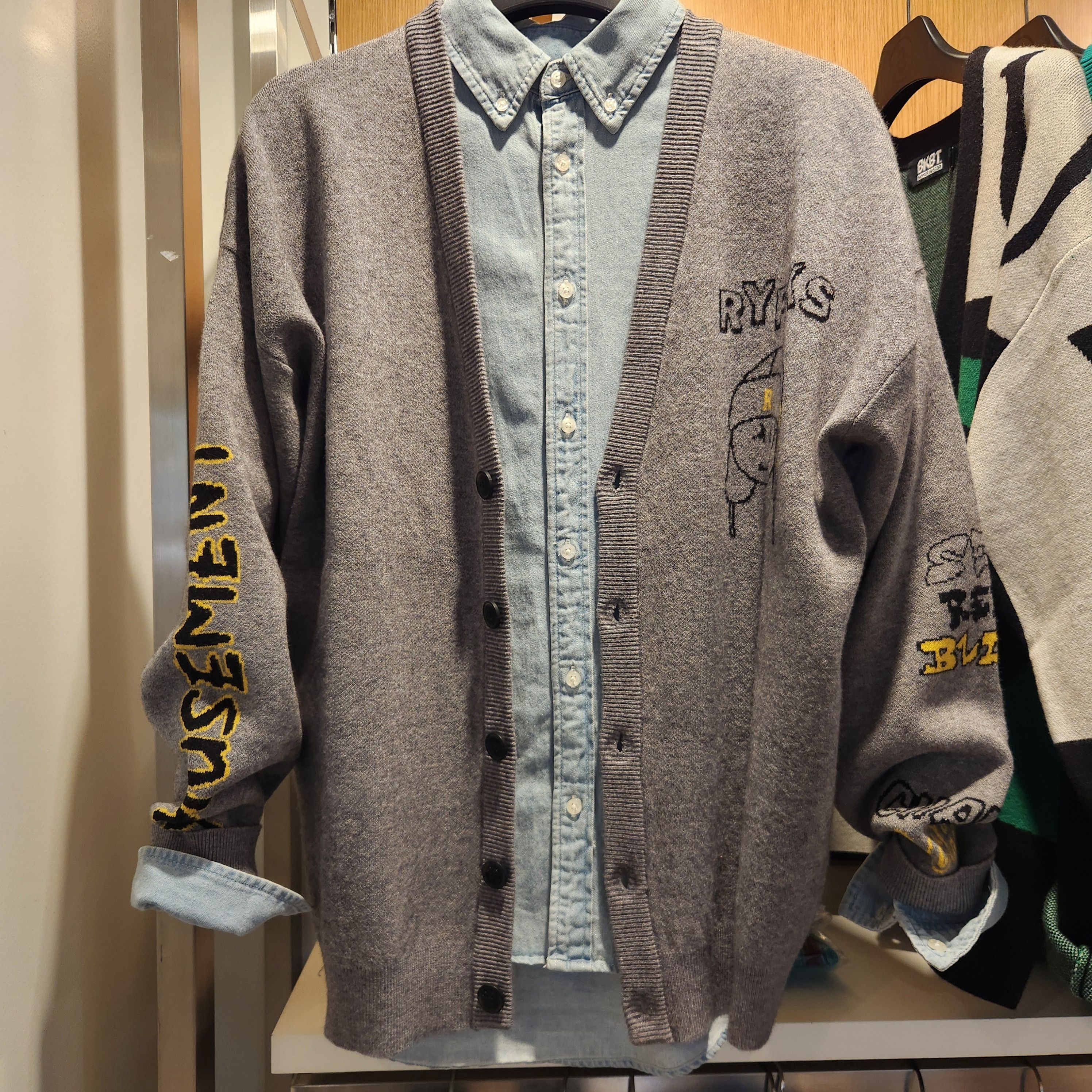 낙서 그래픽 가디건BP970199