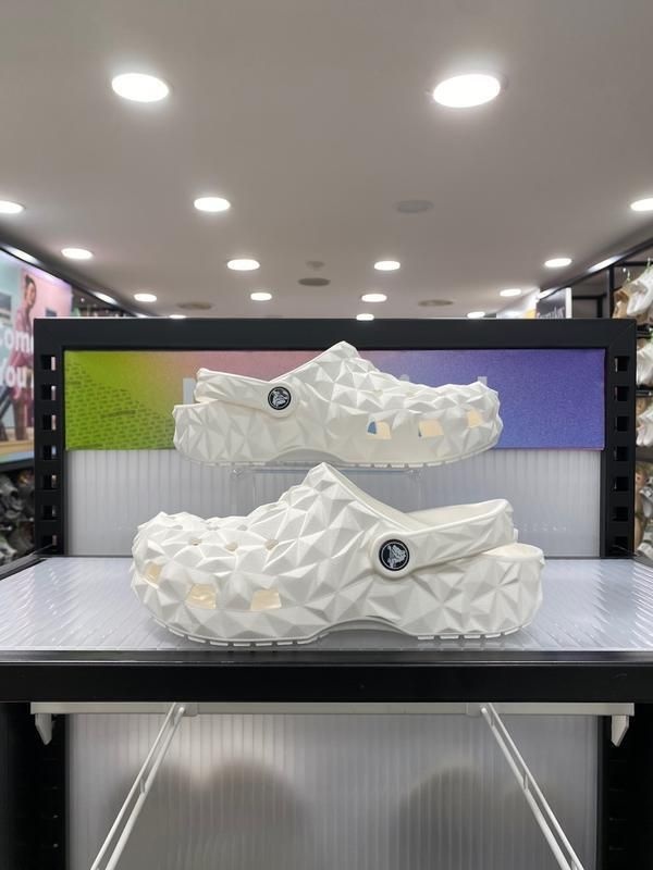 크록스 [패션플러스][크록스][크록스] 클래식 지오메트릭 클로그 209563-100화이트 (13039498)