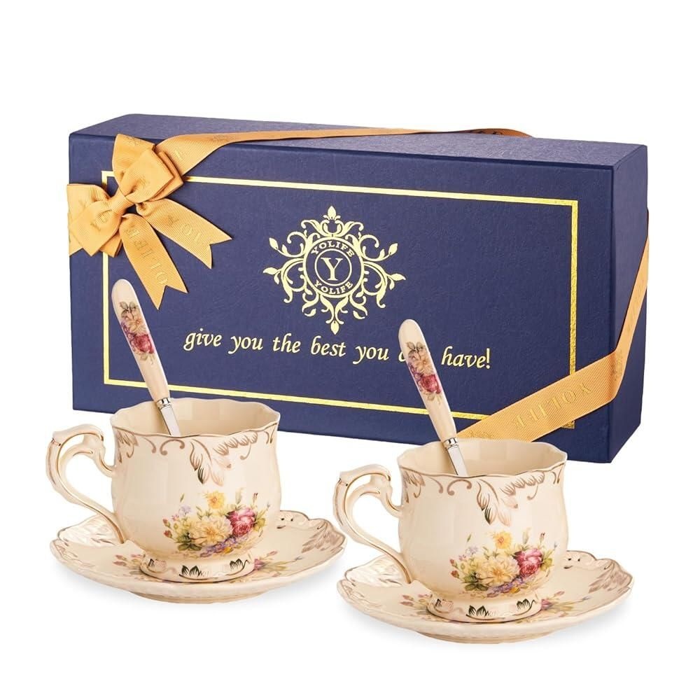 바네스플라워까페 - . . 결혼 기념일 축하드려요 🤍 . #바네스플라워 #빈티지꽃다발 . 订花 WeChat ID  vaness_flower 페이팔 결제 가능 클래스상시모집 당일꽃주문가능 . #수업문의 #주문예약 #lesson #Order Katalk  ID vaness52 WeChat ID vaness_flower, image size:1000x1000