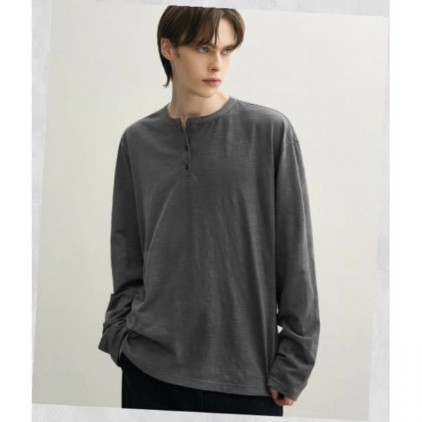 드로우핏 헤이든 헨리넥 롱슬리브 티셔츠 [CHARCOAL] 245415 FE5384975-E2B