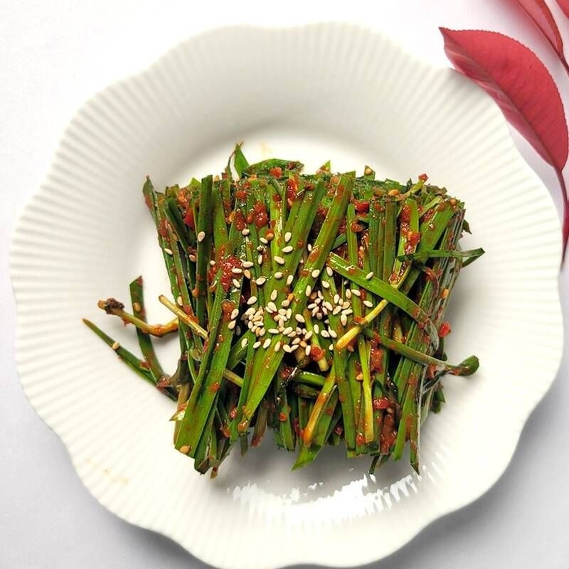 뚝섬역상점가 국내산 프리미엄 부추김치 1kg 100% 전통 수작업