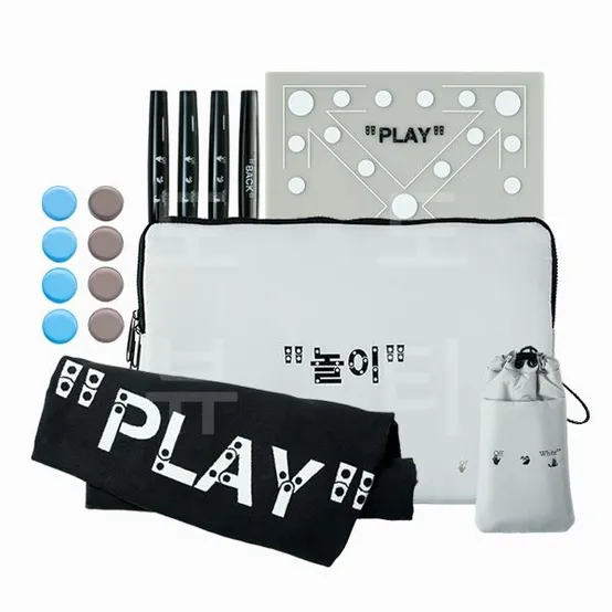 아모레퍼시픽 x 오프화이트 윷놀이 플레이 키트