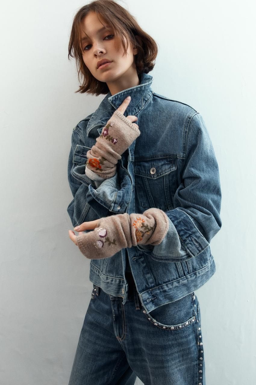 ZARA 플라워 자수 니트 장갑 - 샌드 278352