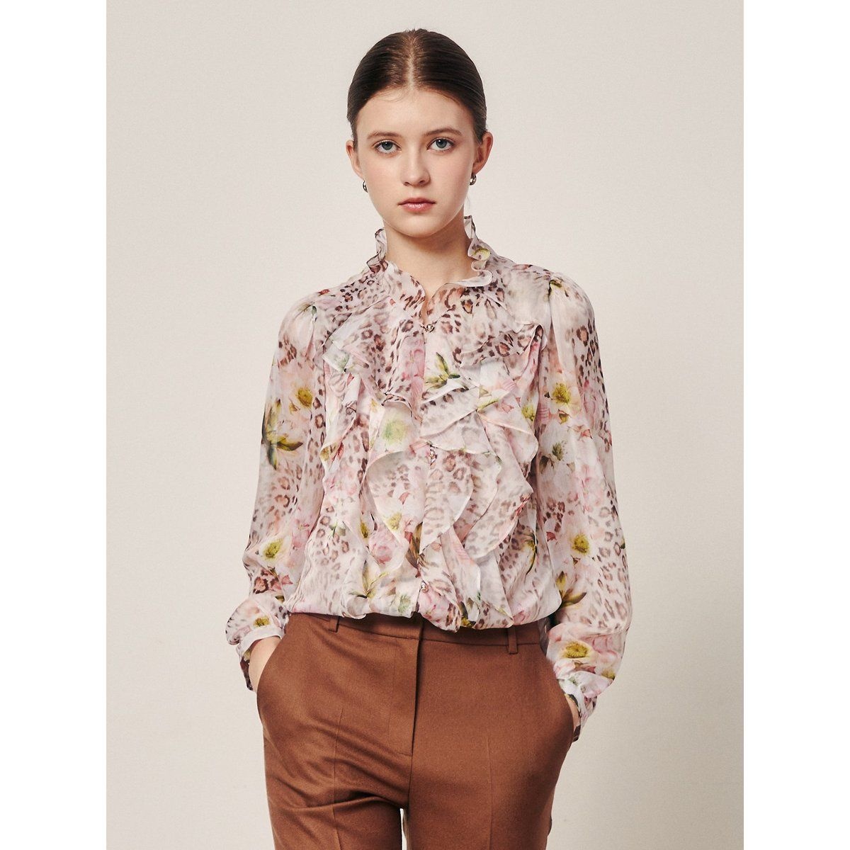 <매장정품> JIGOTT 지고트 JRAA0BL453[플로럴 리오 러플 블라우스] 738287