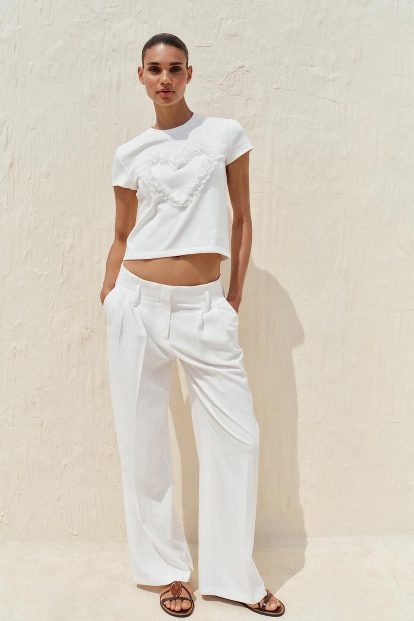 [국내발송] ZARA 여성 엠보싱 하트 티셔츠 - 화이트 362512