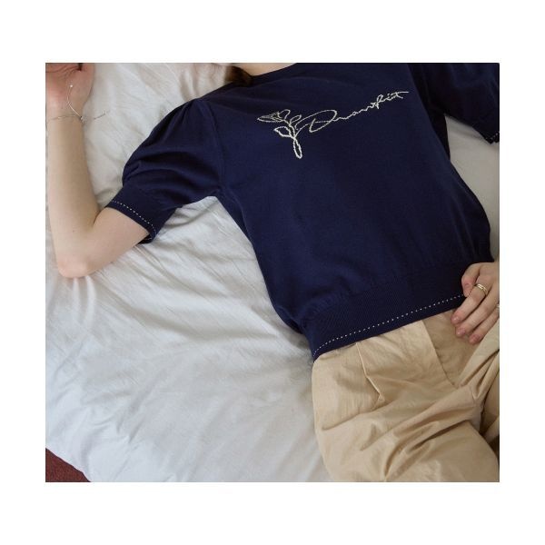 <매장정품> DRAW FIT 드로우핏 DRAWFIT WOMEN 플라워 자카드 퍼프 반팔 니트 [NAVY] DFWMKN4204NV 670466