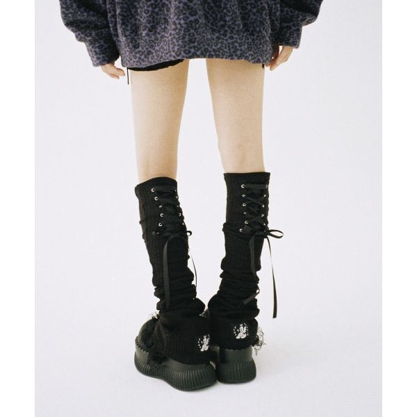 :매장정품: CLUT STUDIO 고딕 레이스업 레그 워머 - 블랙 205506 911RB