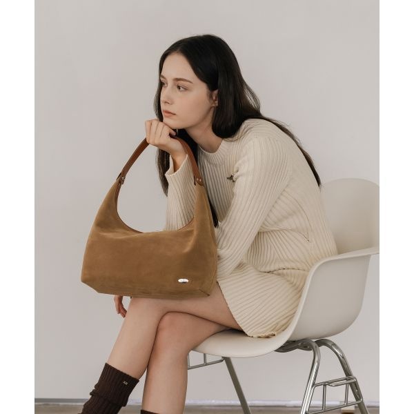 국내브랜드 GOCCE 위크스웨이드숄더백 GM345K 637198