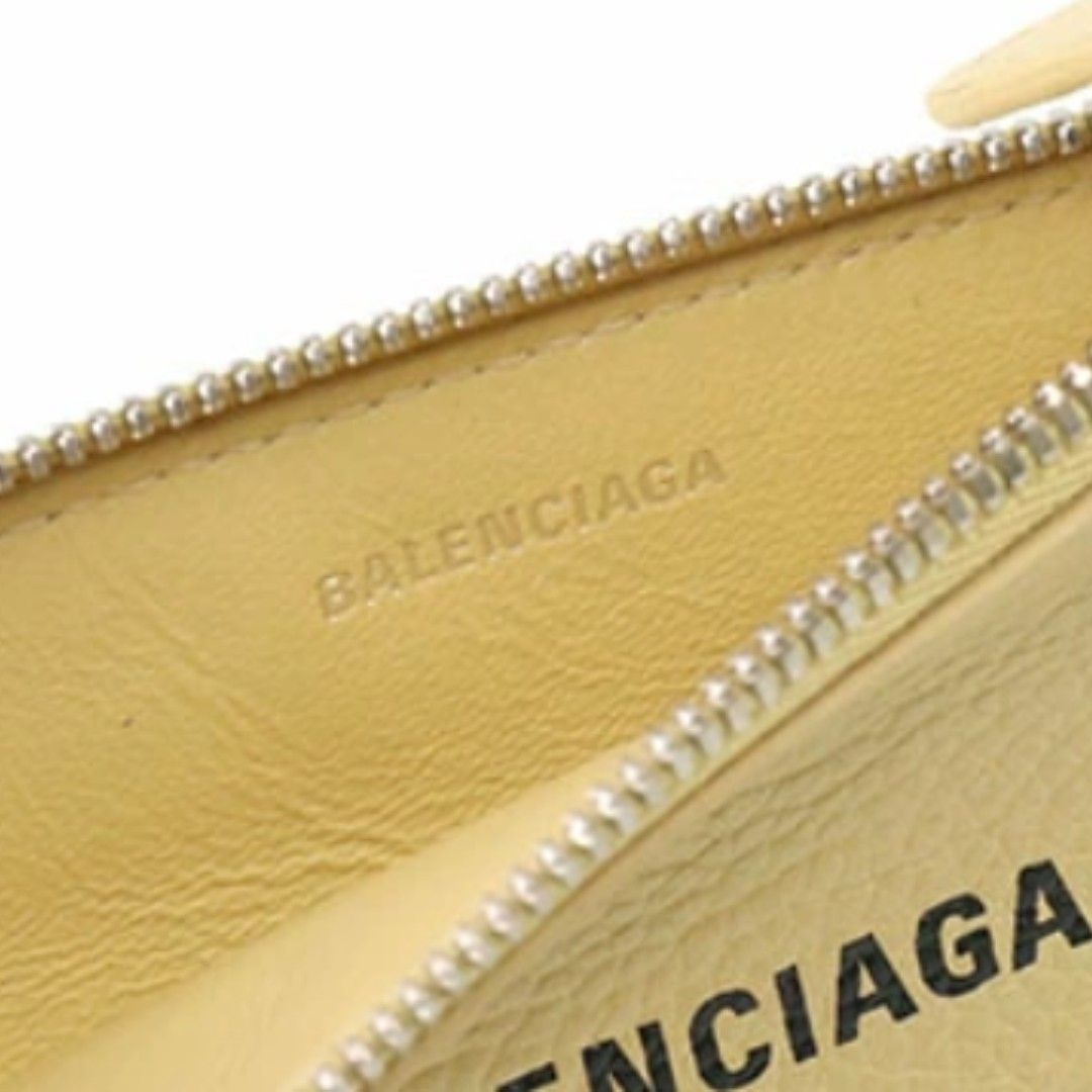 발렌시아가 637130 1IZI3 7660 여성 캐쉬 라지 롱 코인 지퍼 카드 홀더 지갑