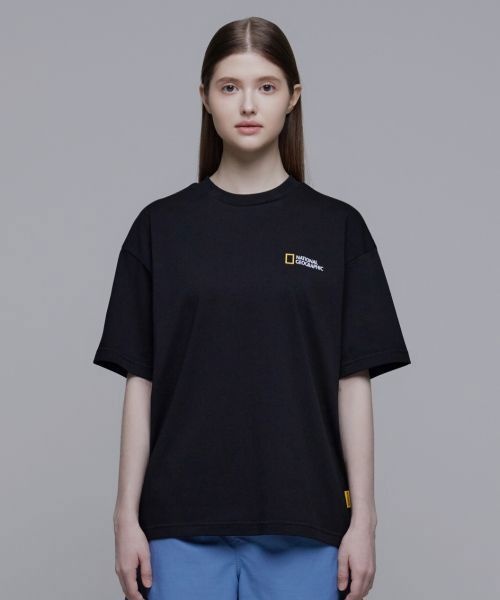 내셔널지오그래픽 내셔널지오그래픽NATIONALGEOGRAPHIC N242UTS909 세미오버핏 수피마 반팔 티셔츠 CARBON