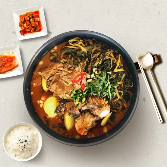 본사배송 감자탕 5kg (9-10인분)+겨자소스 증정/국내산 돈등뼈