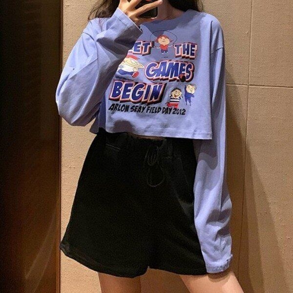 [모노무드] LMO 캐릭터 트렌디 숏기장 롱슬리브티 컴포트룩 신규 여자스트릿룩 탑