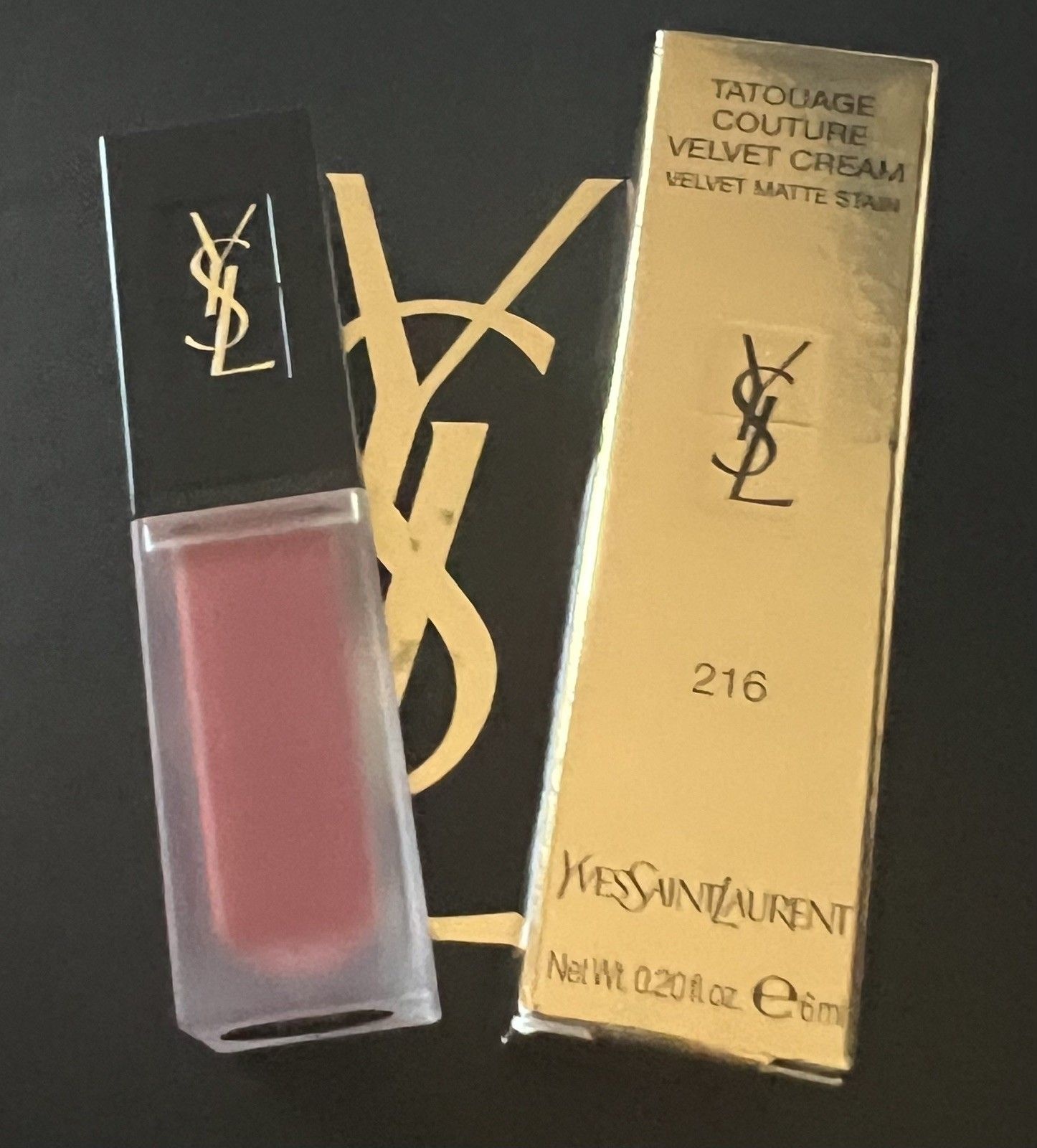 입생로랑 타투아쥬 꾸뛰르 벨벳 크림 매트 스테인 216 누드 엠블렘