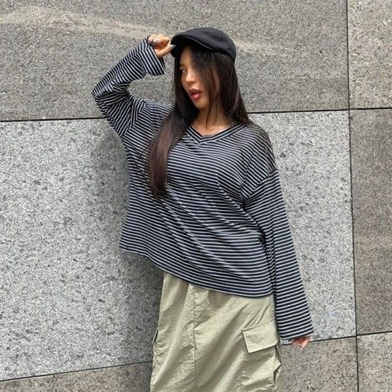 상품상세참조 [다잇템] 여자 긴팔티 단가라 양브이넥 세미박시 티셔츠_17994473_588872