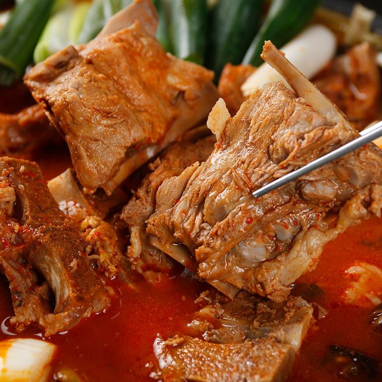 장원축산식품 국내산 한돈 돈등뼈(감자탕용) 1kg