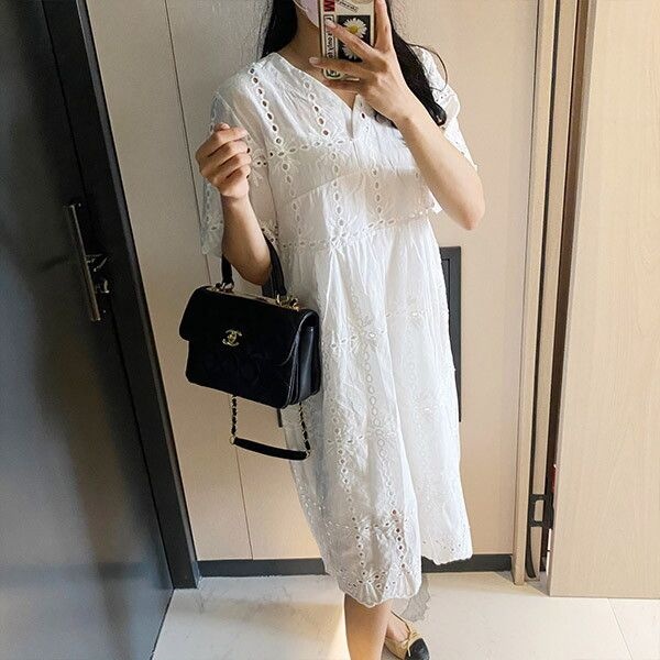 [상세설명참조] [멜로무드]멜로무드 스위티 V넥 레이스 펀칭 롱 비치원피스