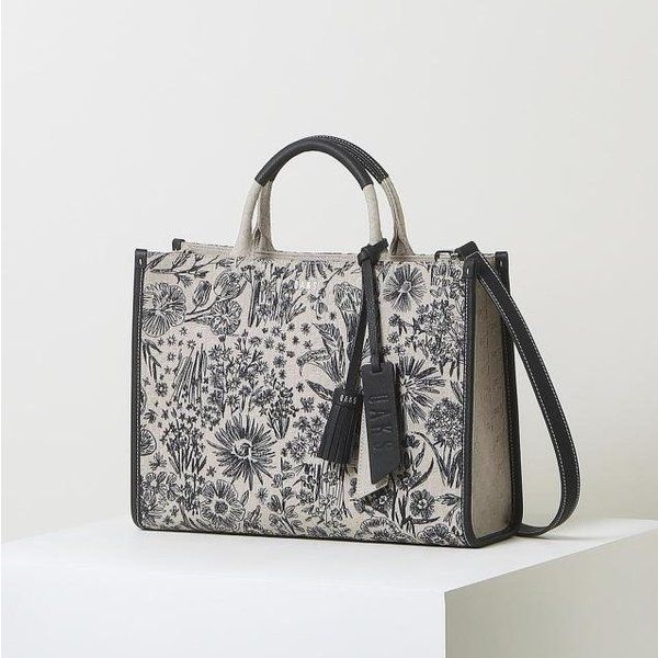 닥스 닥스 DAKS DCBA2E655N2 [MISTY FLOWER JQD] 네이비 플라워자수 자카드 라지 토트백 413039