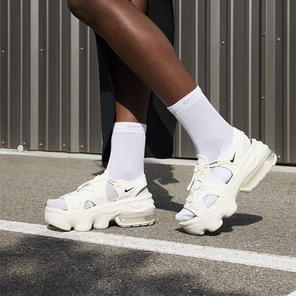 나이키 [나이키] 슬리퍼 샌들 GQT CI8798-102  에어맥스 코코 샌들