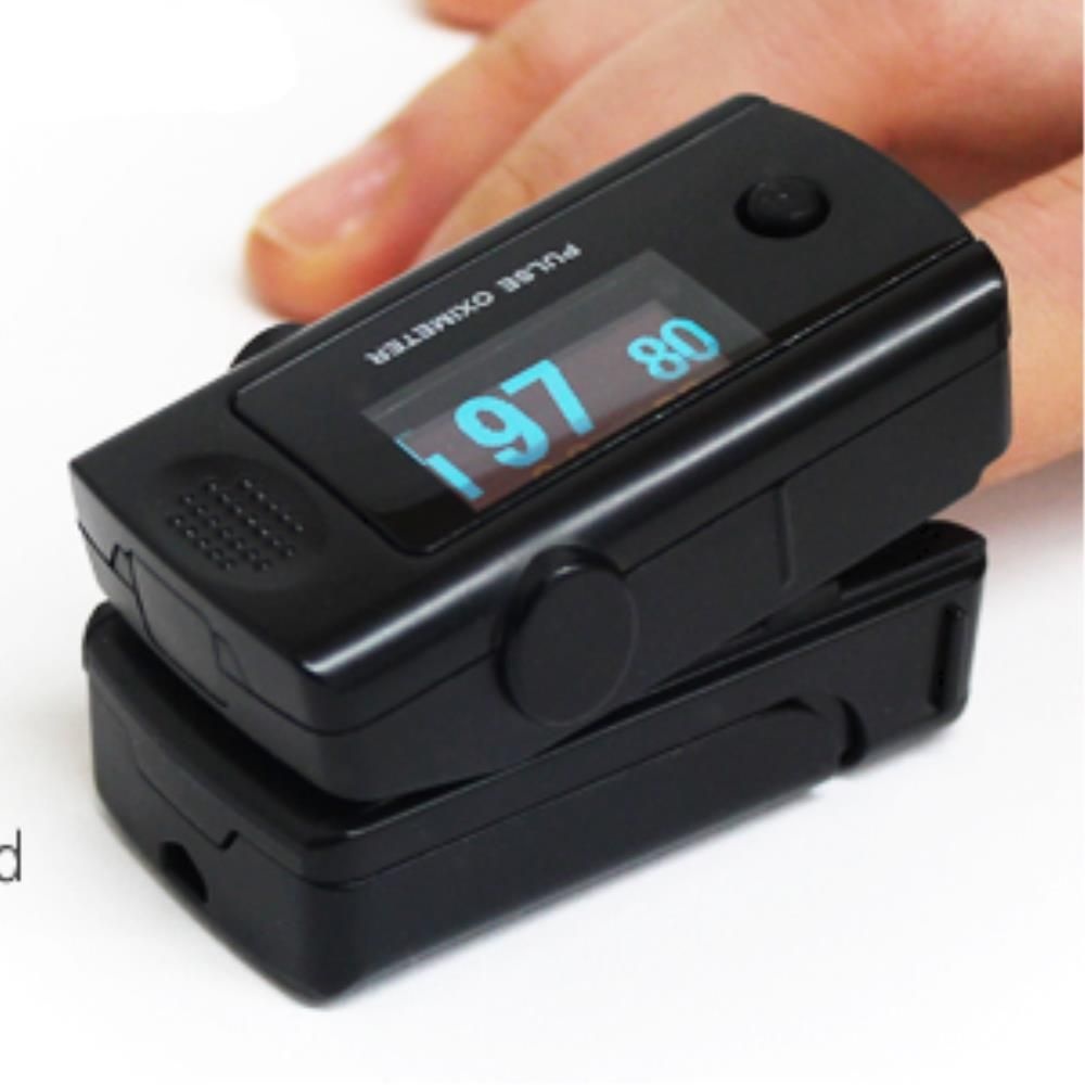 제이의료협력업체 가정용 휴대용 노인 어르신 부모님 선물 맥박률 산소포화도 측정기 케이스포함