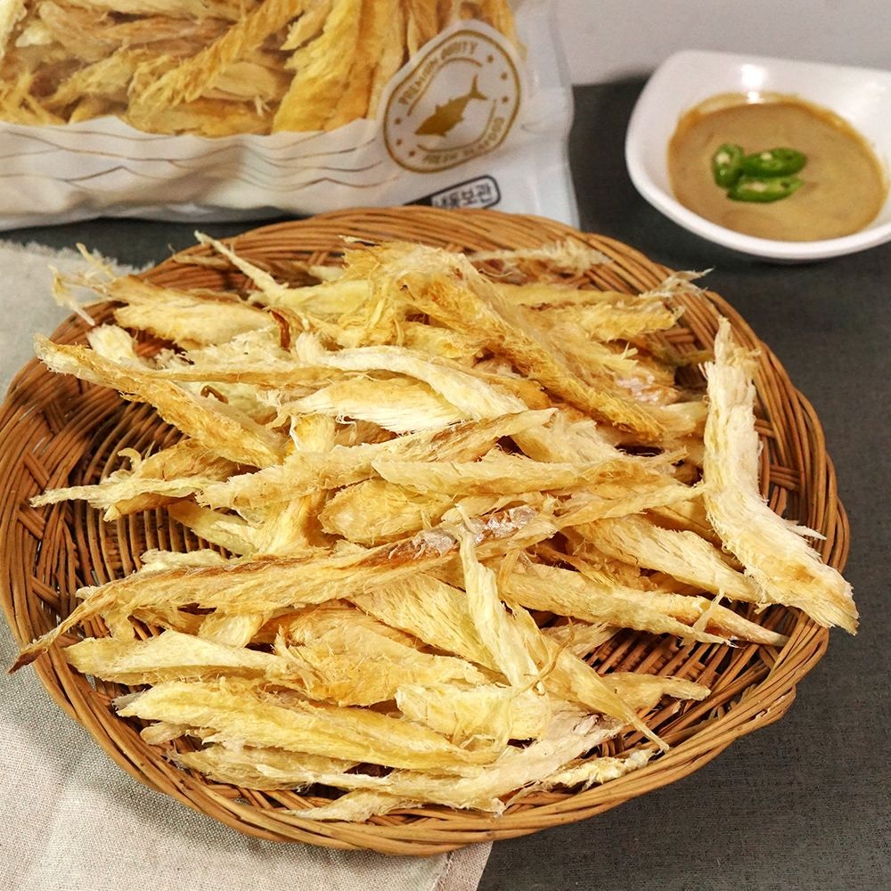 더주 정성스럽게 찢은 황금빛깔 황태채 500g