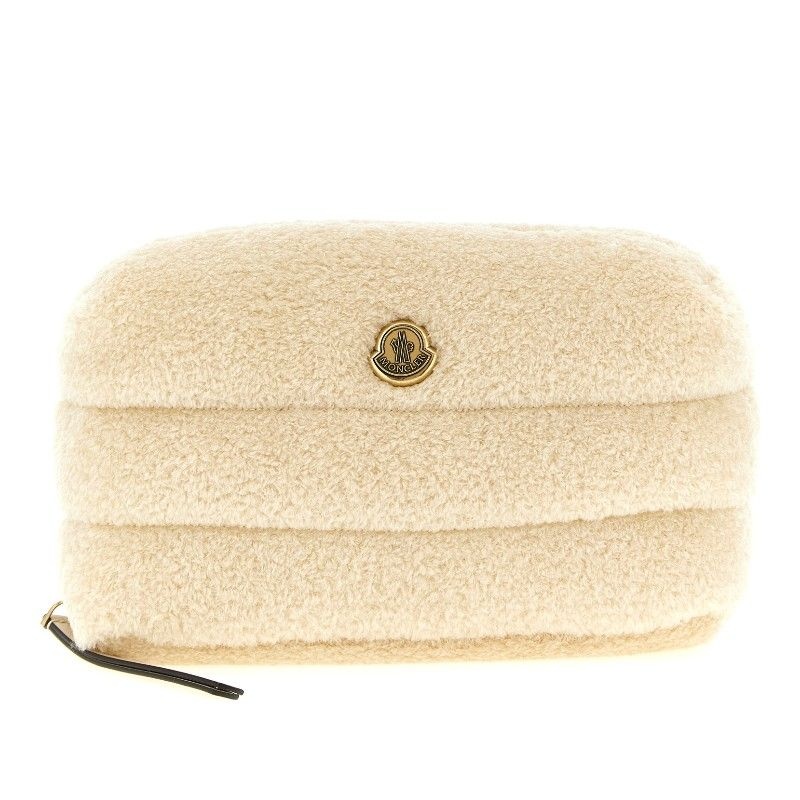 몽클레르 몽클레어 카라독 퀼티드 패디드 테디 파우치 L109B6A00003M9570 050