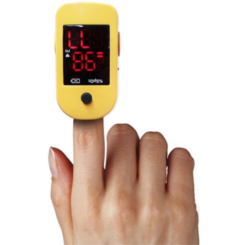 휴대용 맥박수 혈중농도 산소포화도측정기 건전지 핑거형 고령자 요양원 가정간호