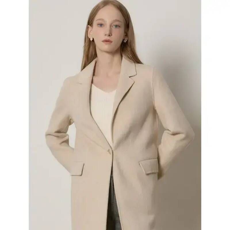 11st 쉬즈미스LIVE한정쉬즈미스SHESMISS 포멀한 울 베이직 싱글 코트 택가격: 398000원 833983