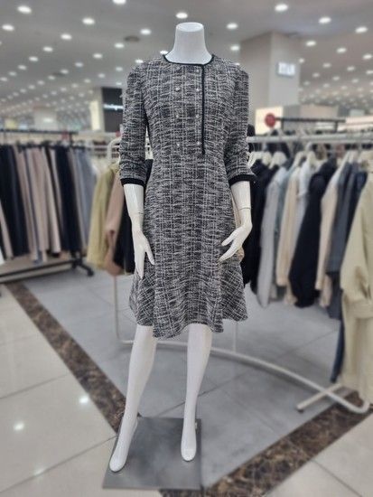 상품상세참조 더블 버튼 배색 트위드 원피스 IN3N0OP76390_DJ