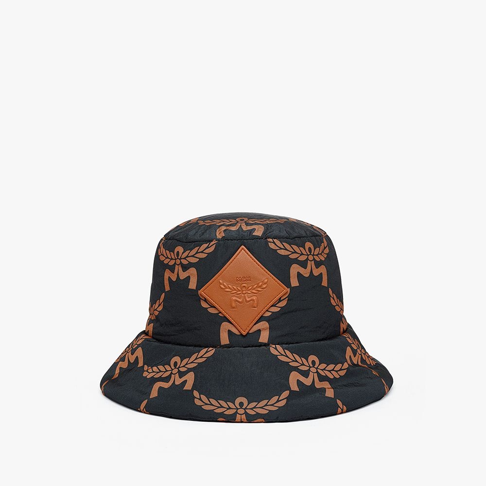 [롯데백화점] 엠씨엠 로레토스 모노그램 ECONYL 패딩 버킷헷 MEHEAMM04BK LE1218797742