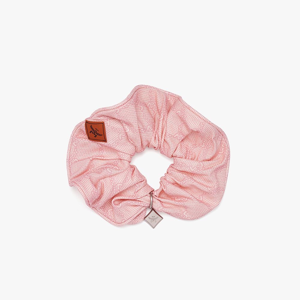 [롯데백화점] 엠씨엠 로레토스 모노그램 스크런치 MEEEAMM02P6 LE1218905742