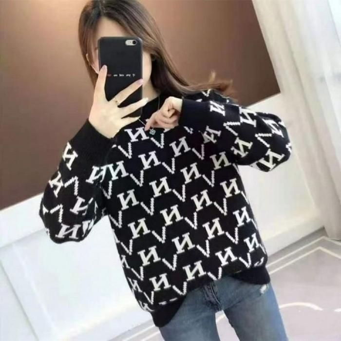 여성 포근한 알파벳 W41664 라운드데일리 스웨터 부드러운 니트 겨울 엠로트 가디건
