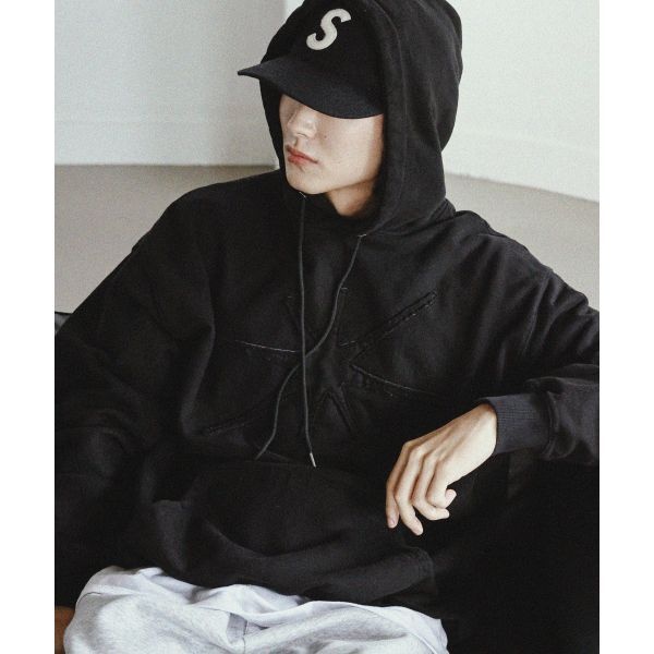 (매장정품) MODERMENT 아플리케 워시드 오버핏 후드티 [블랙] MM_HD_123BL 224668